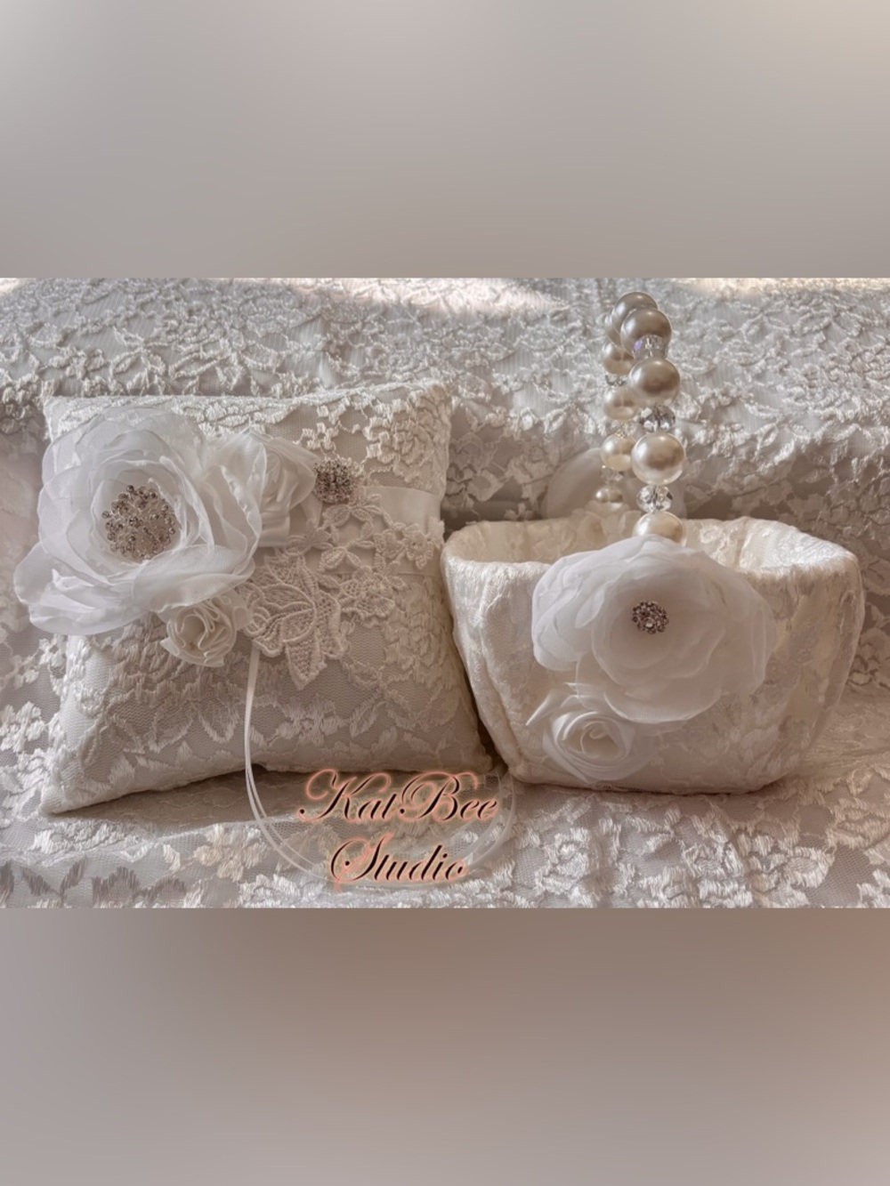 💍 Handmade Solid White Ring Pillow and Flower Basket Set